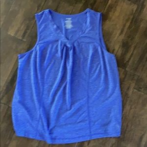 Danskin exercise top